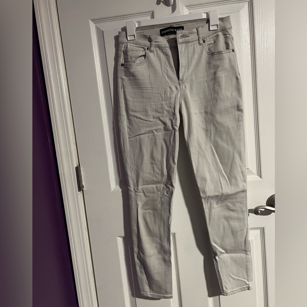 Express super soft ankle leggings, size 6